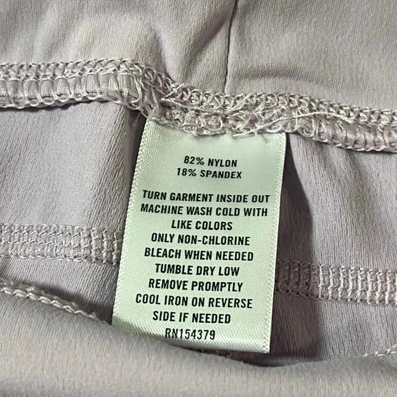 Aeropostale size L bike shorts with pockets EUC - Picture 10 of 10